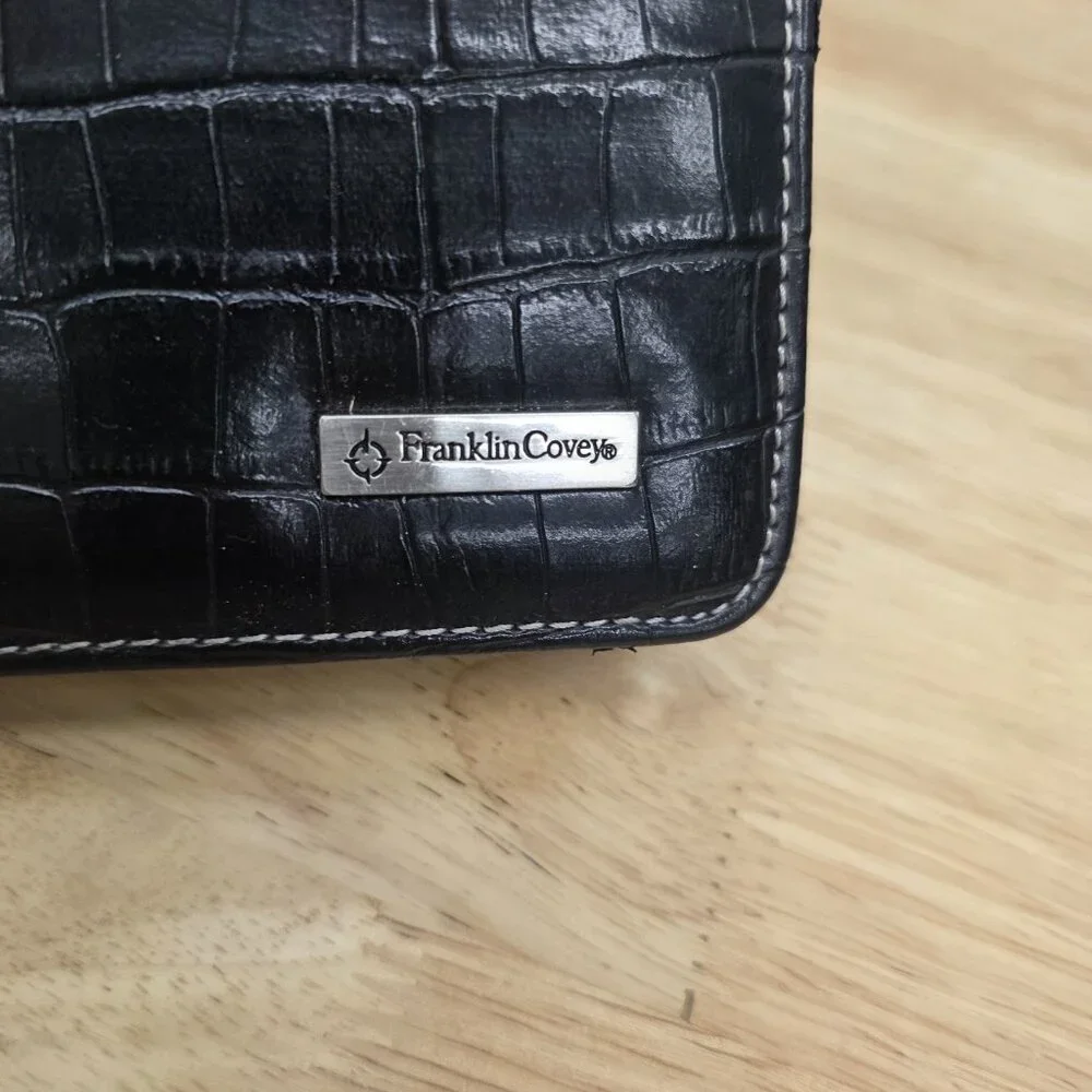 FRANKLIN COVEY Small Note Pad Folio Portfolio Black Faux Leather Crocodile Cover